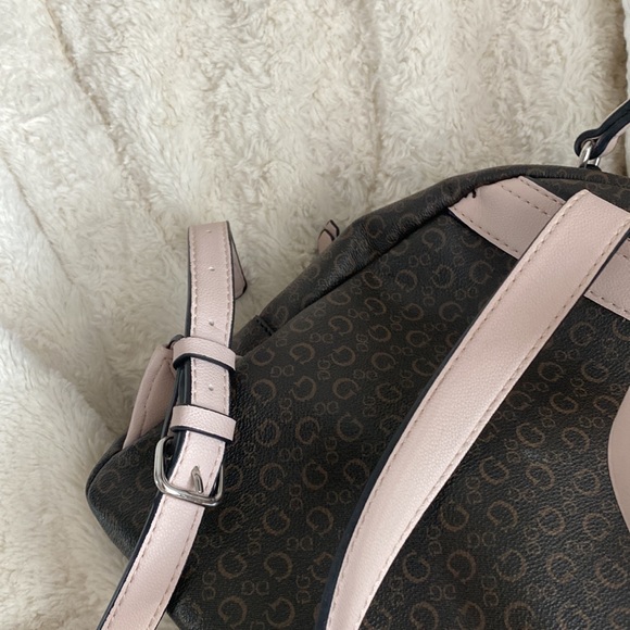 Guess Mini Backpack Pink - Picture 3 of 9